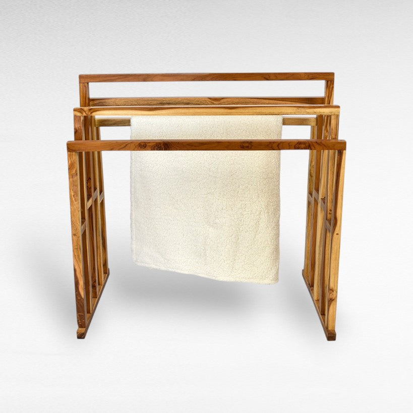 TOWEL HANGER