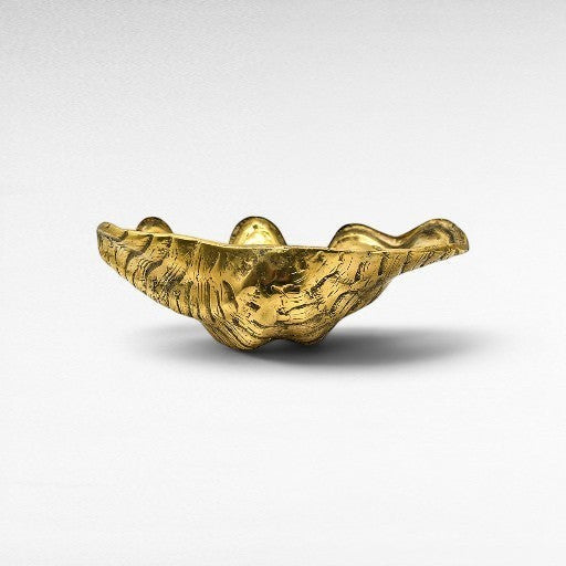 SHELL DECORATION