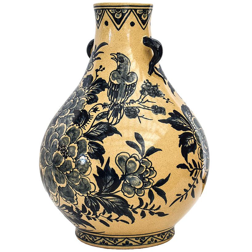 HANDMADE AND HANDPANTED VASE - Chora Mykonos