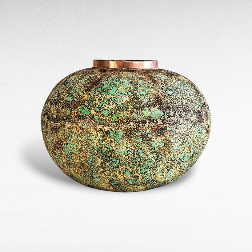 POT WITH COPPER RING AND GREEN RUSTY FINISH 39x39x32cm - Chora Mykonos