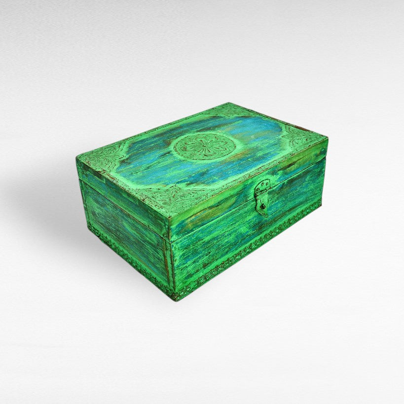 ANTIQUE DECOR BOX
