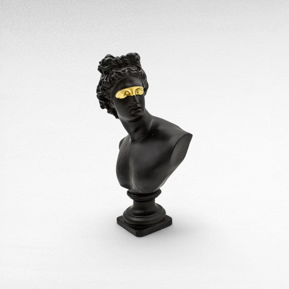BLACK VENUS