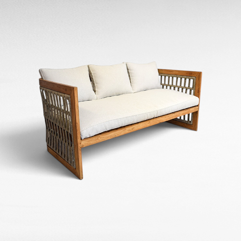 Καναπές Chora Barefoot Luxury Living από ξύλο teak με γκρι σχοινί και λευκά μαξιλάρια για εξωτερικούς χώρους