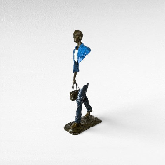 TRAVELLER 4