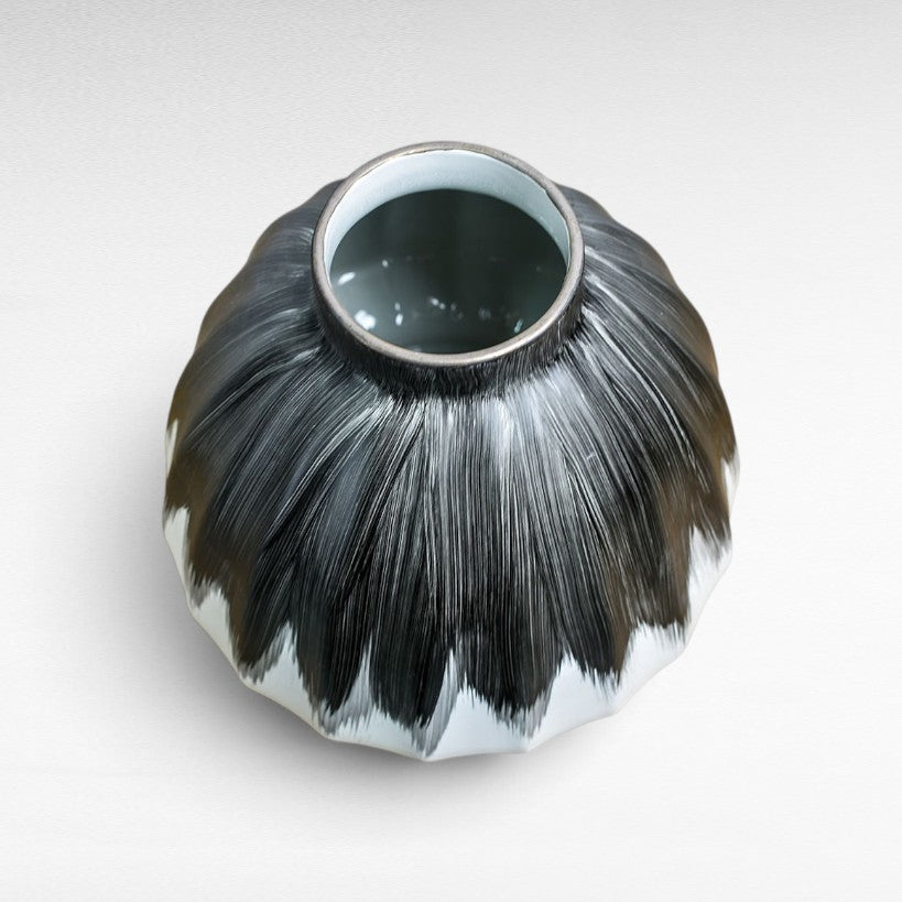 VASE PORCELAIN BLACK & WHITE Φ27 |H23 CM
