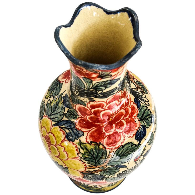 HANDPAINTED VASE WITH LID - Chora Mykonos