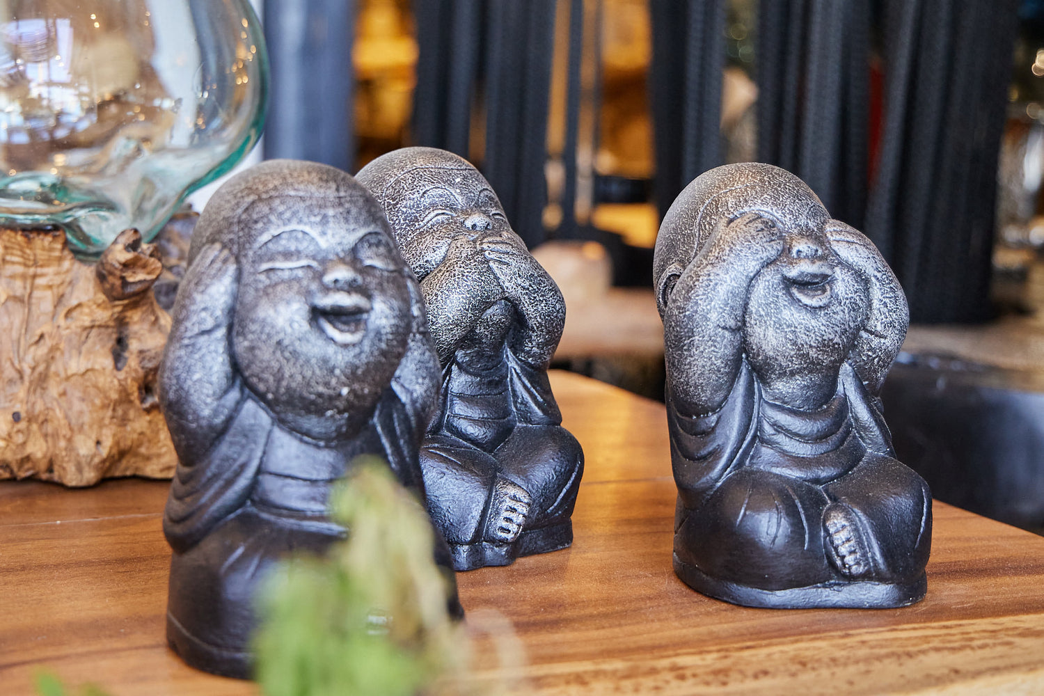 BLIND-DEAF-MUTE SET OF 3 SHAOLINS SILVER & BLACK H.20 CM