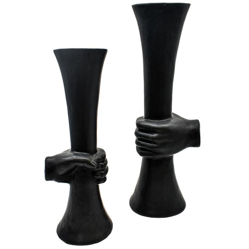 VASE BLACK HOLD ME TIGHT - Chora Mykonos