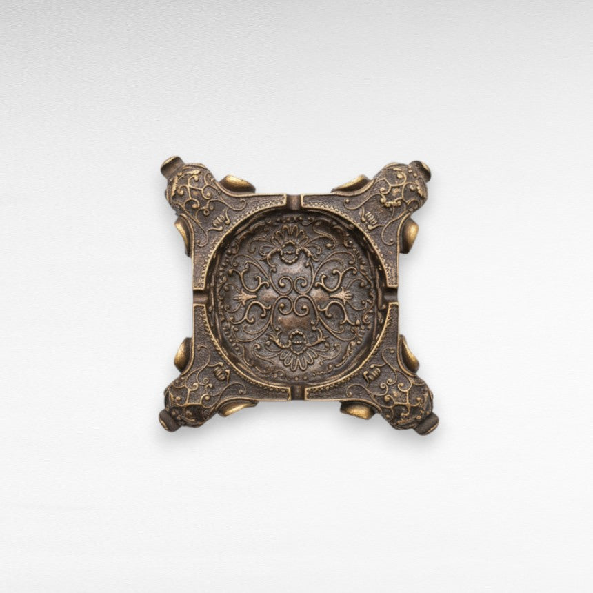 BRASS ASHTRAY 20x20cm