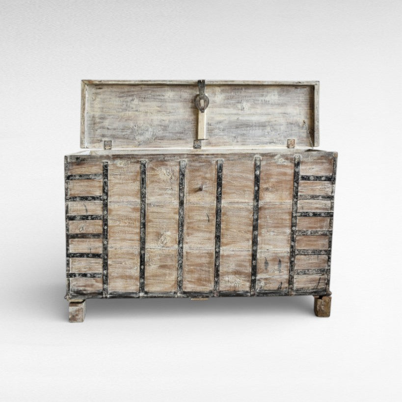 WOODEN BUFFET W160 |D45 |H95 cm