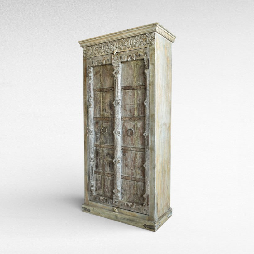 WOODEN CABINET W100 |D45 |H195 cm