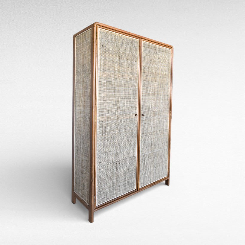 NATURAL CUPBOARD WITH VIENNESE RATTAN W140 |D550 |H210 cm