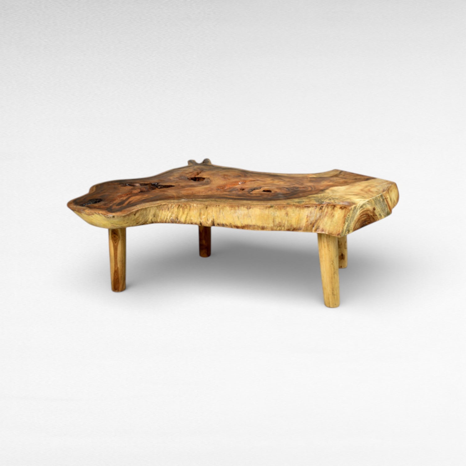 SUAR COFFEE TABLE