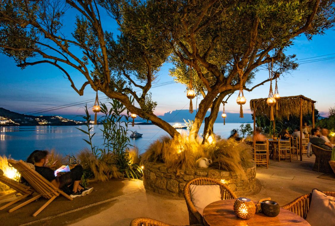 GARDEN_BAR-MYKONOS_4 - Chora Barefoot Luxury Living