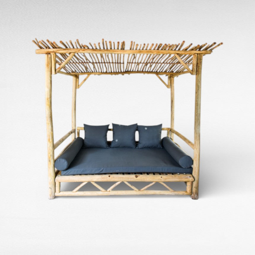 TEAK WOOD SUNSHADOWED DOUBLE DAYBED L210 |W147 |H230 cm