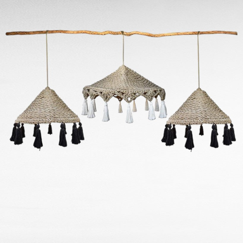 ROPE TRIANGLE SHAPE WITH TASSELS Φ60 |H53 cm