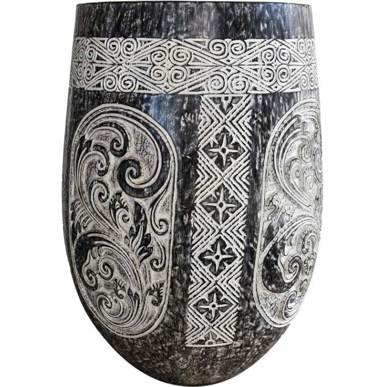 PLANTER PALM WITH CARVING GREY SHORT - Chora Barefoot Luxury Living
