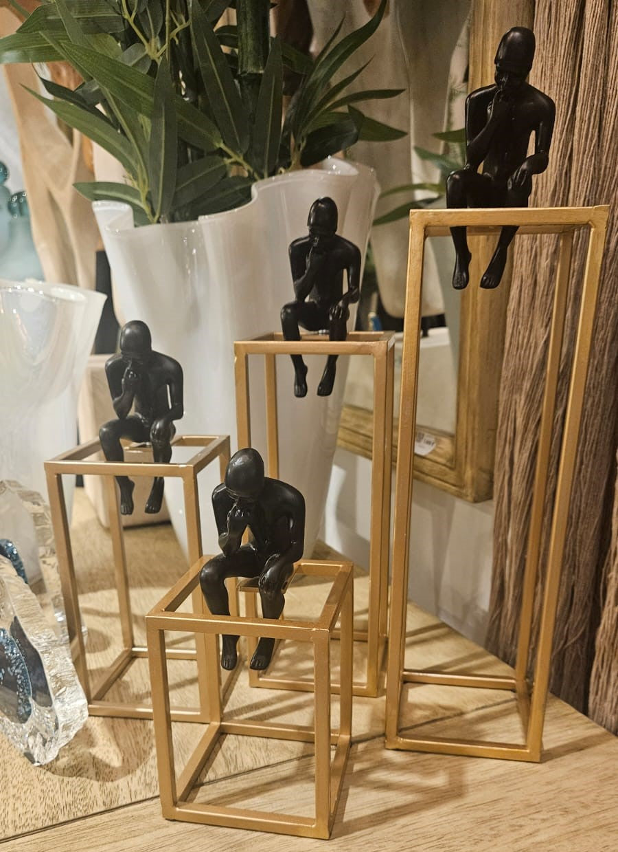 OUT OF THE BOX SET OF 4