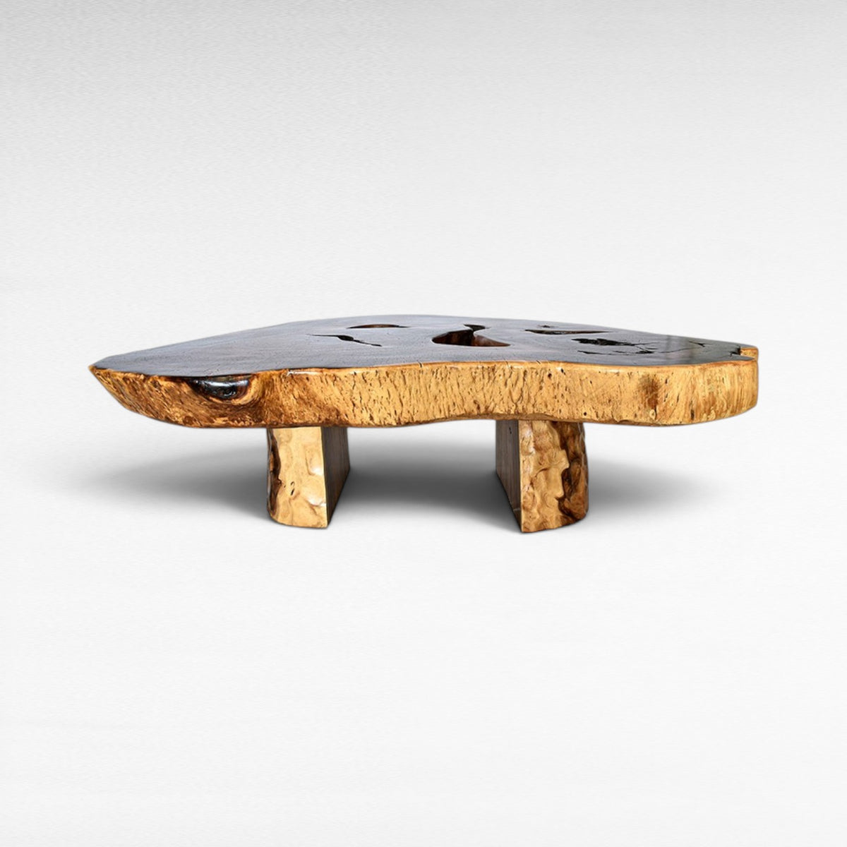 Chora Barefoot Luxury Living suar wood dining table with live edge and natural voids, L220 W250 H80 cm.