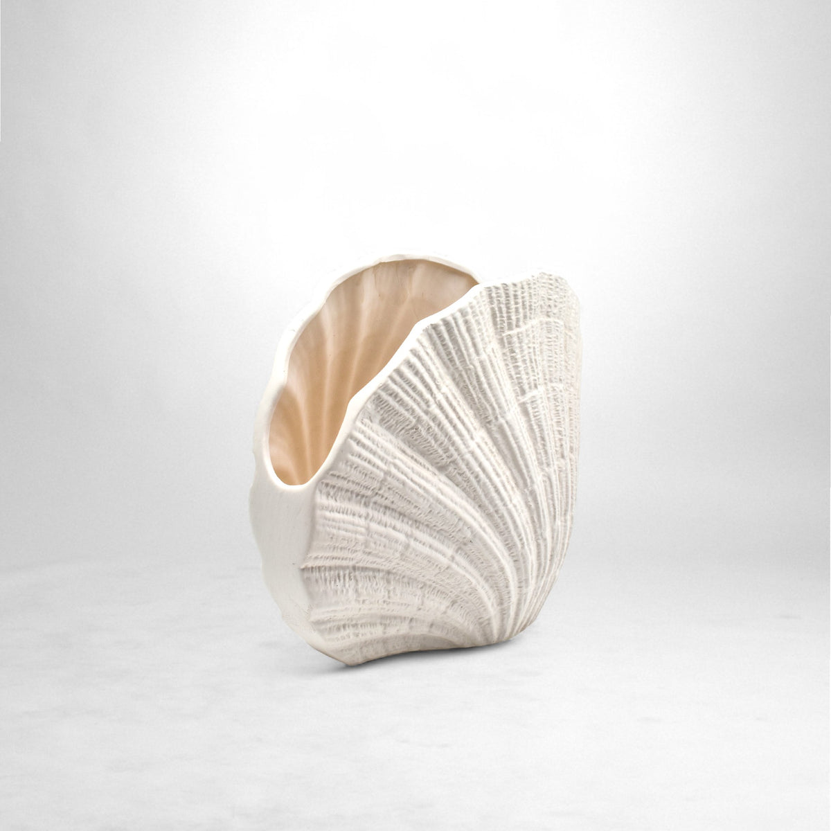 Porcelain White Pearl Table Lamp