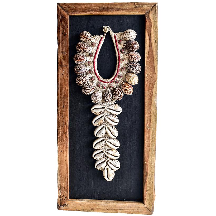 SHELL NECKLACE WITH FRAME 45x4x100cm - Chora Mykonos