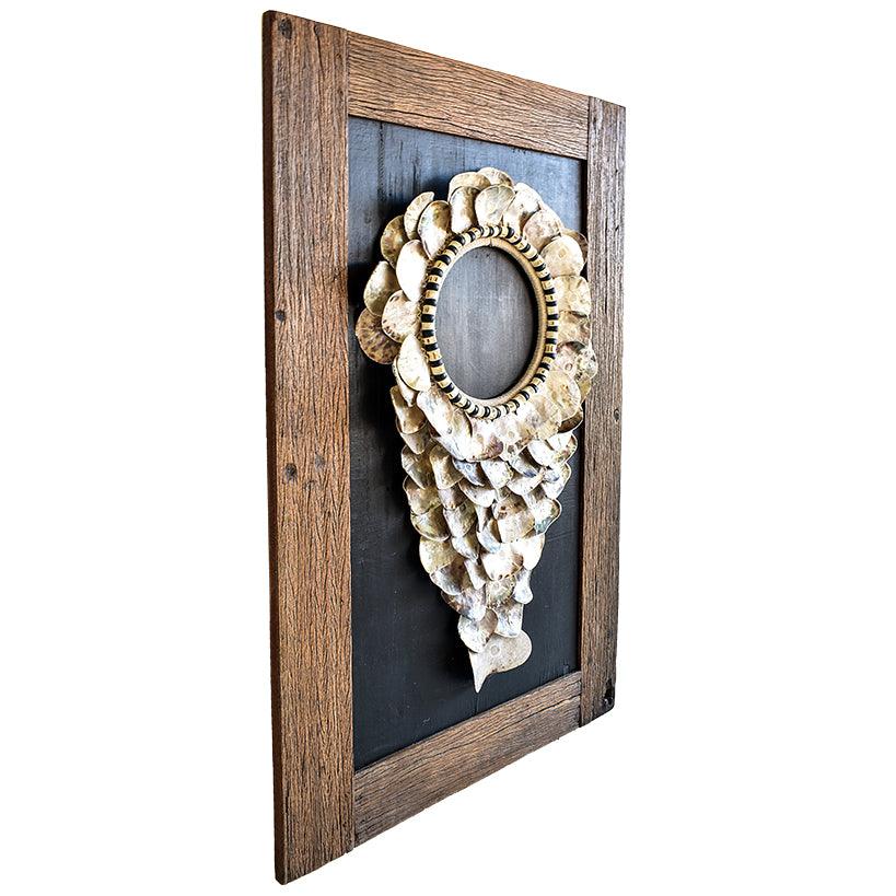 SHELL NECKLACE WITH FRAME 85x4x140cm - Chora Mykonos
