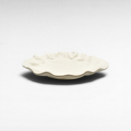 WHITE DINNERWARE SET OF 20