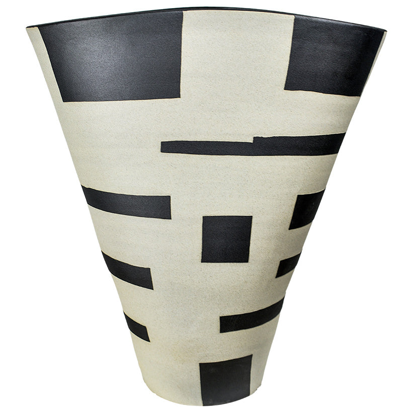 LINES & SQUARES VASE LARGE