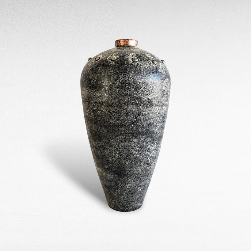 POT WITH COPPER RING - Chora Mykonos