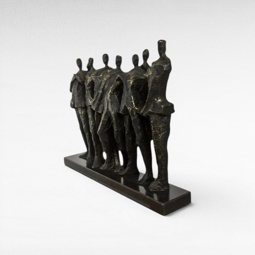 BAND OF BROTHERS  MEDIUM