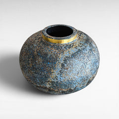 POT WITH GOLD RING AND BLUE RUSTY FINISH 28x28x25cm - Chora Mykonos
