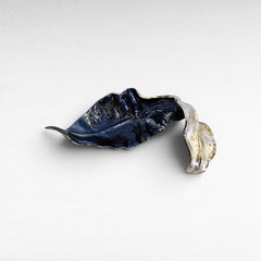 NICKEL ALUMINIUM LEAF SCULPTURE 51x29x16 CM - Chora Mykonos