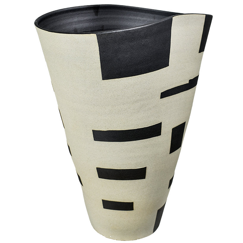 LINES & SQUARES VASE LARGE