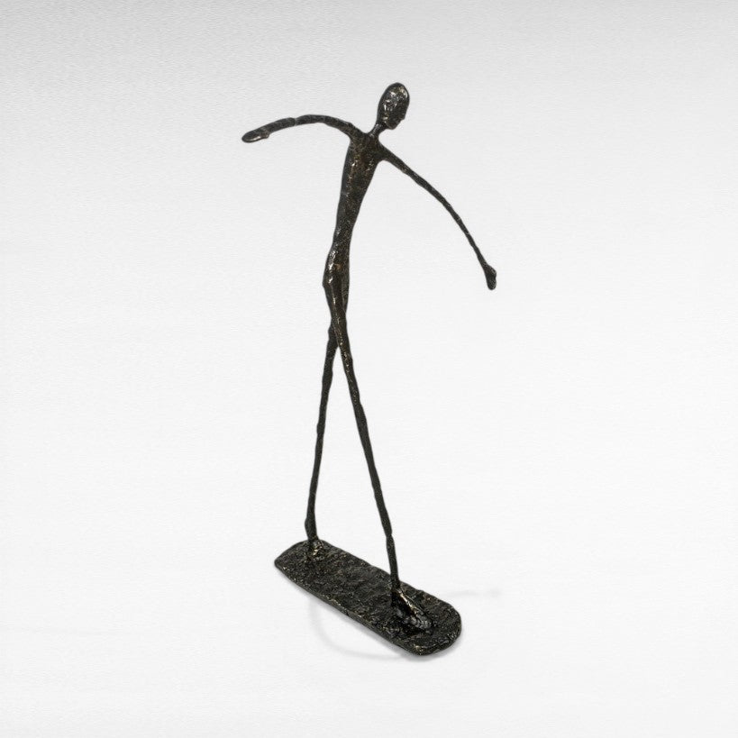BRONZE FIGURE 1
