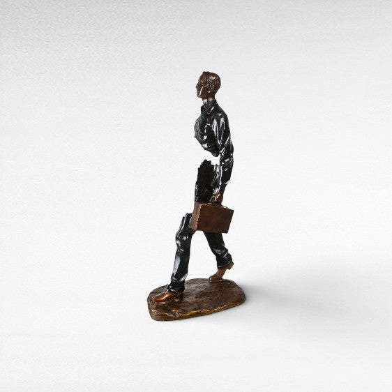 TRAVELLER 1