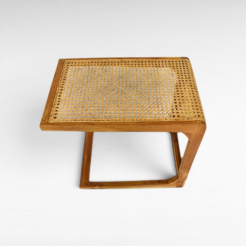 TEAK WOOD AND VIENNESE RATTAN SIDE TABLE W65 |D40 |H60 CM