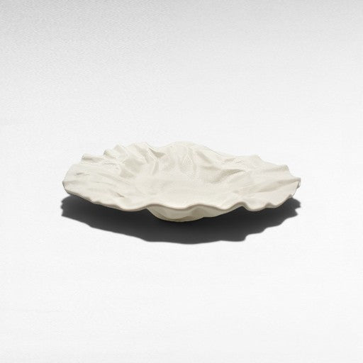 WHITE DINNERWARE SET OF 20