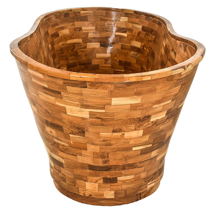 Teak Wood Bathtub – Luxurious Spa Experience at Home