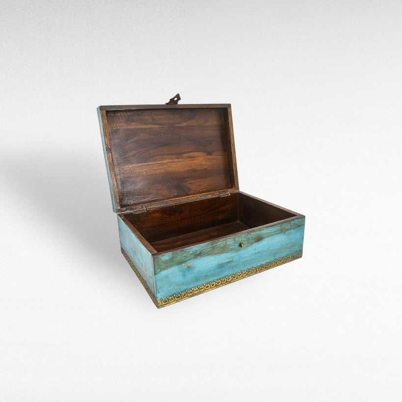 ANTIQUE DECOR BOX