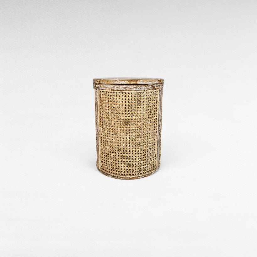 LAUNDRY BASKET WHITEWASH COLOR & VIENNESSE RATTAN
