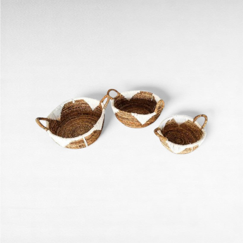 BASKETS BANANA LEAF WITH MACRAME DETAILS SET OF 3