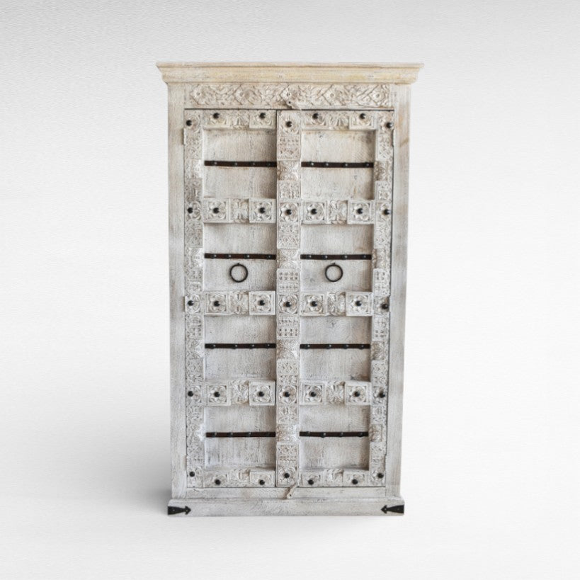 CABINET WOODEN W105 |D40 |H190 cm