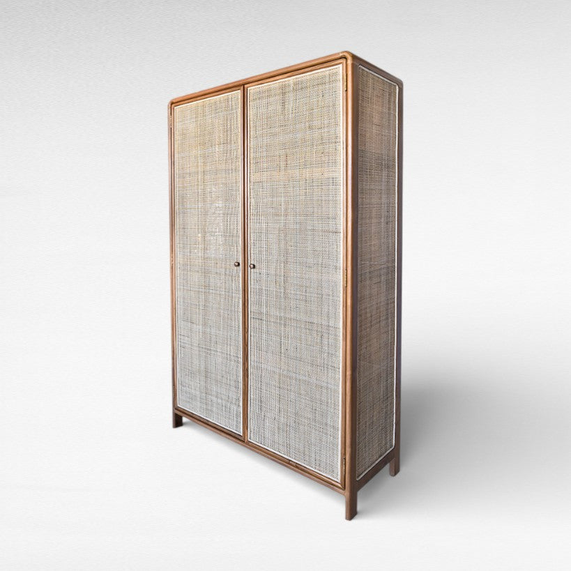 NATURAL CUPBOARD WITH VIENNESE RATTAN W140 |D550 |H210 cm
