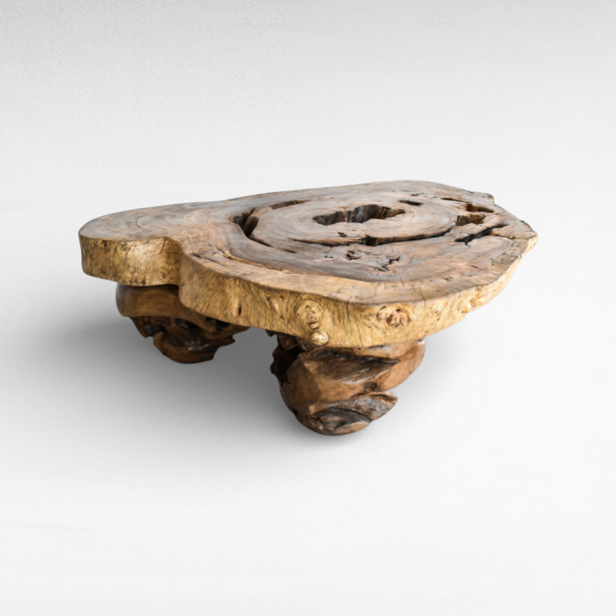 COFFEE TABLE SUAR WOOD NATURAL W135 |D115 |H45 cm