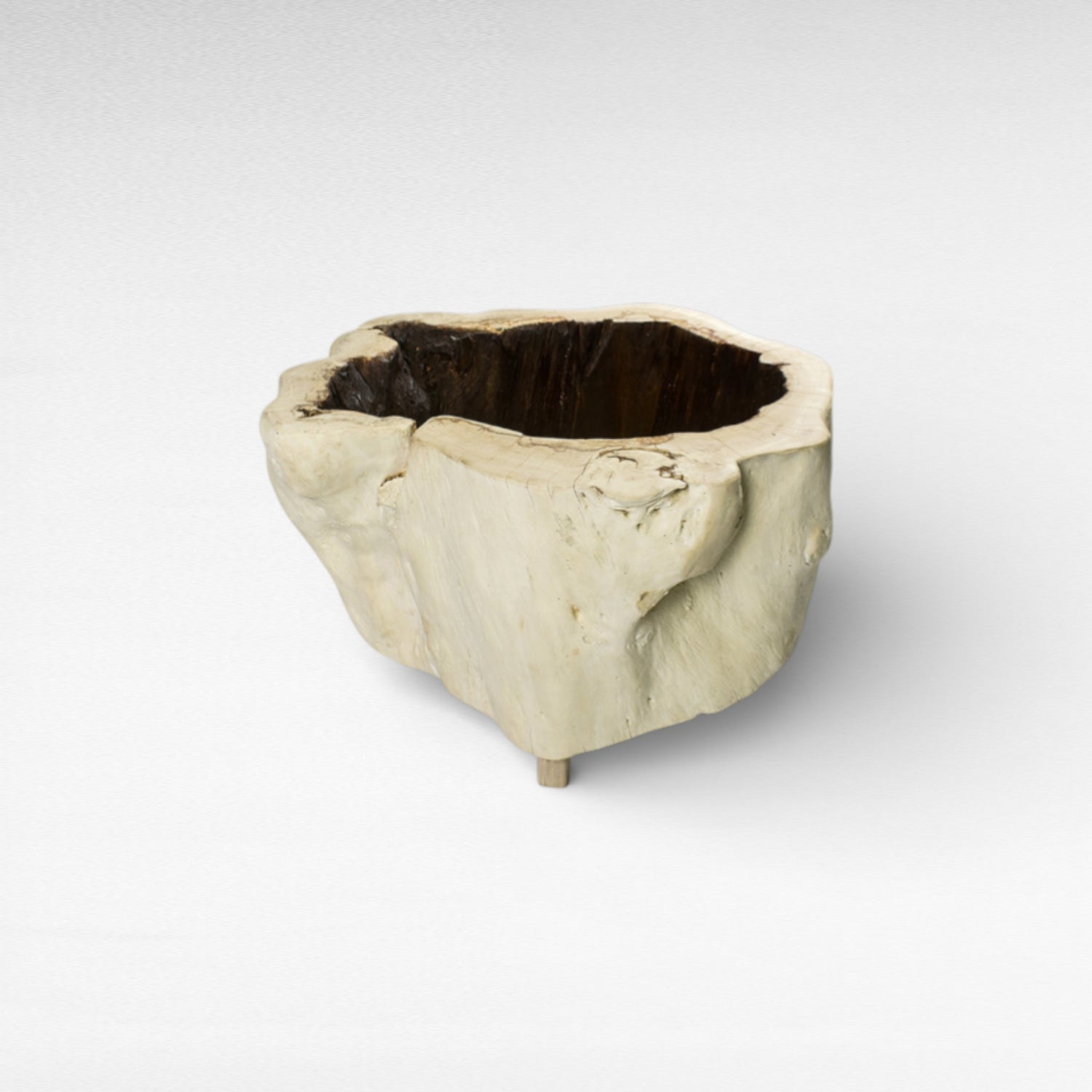 TAMARINE COFFEE TABLE W/ GLASS W70  |D70  |H45 cm