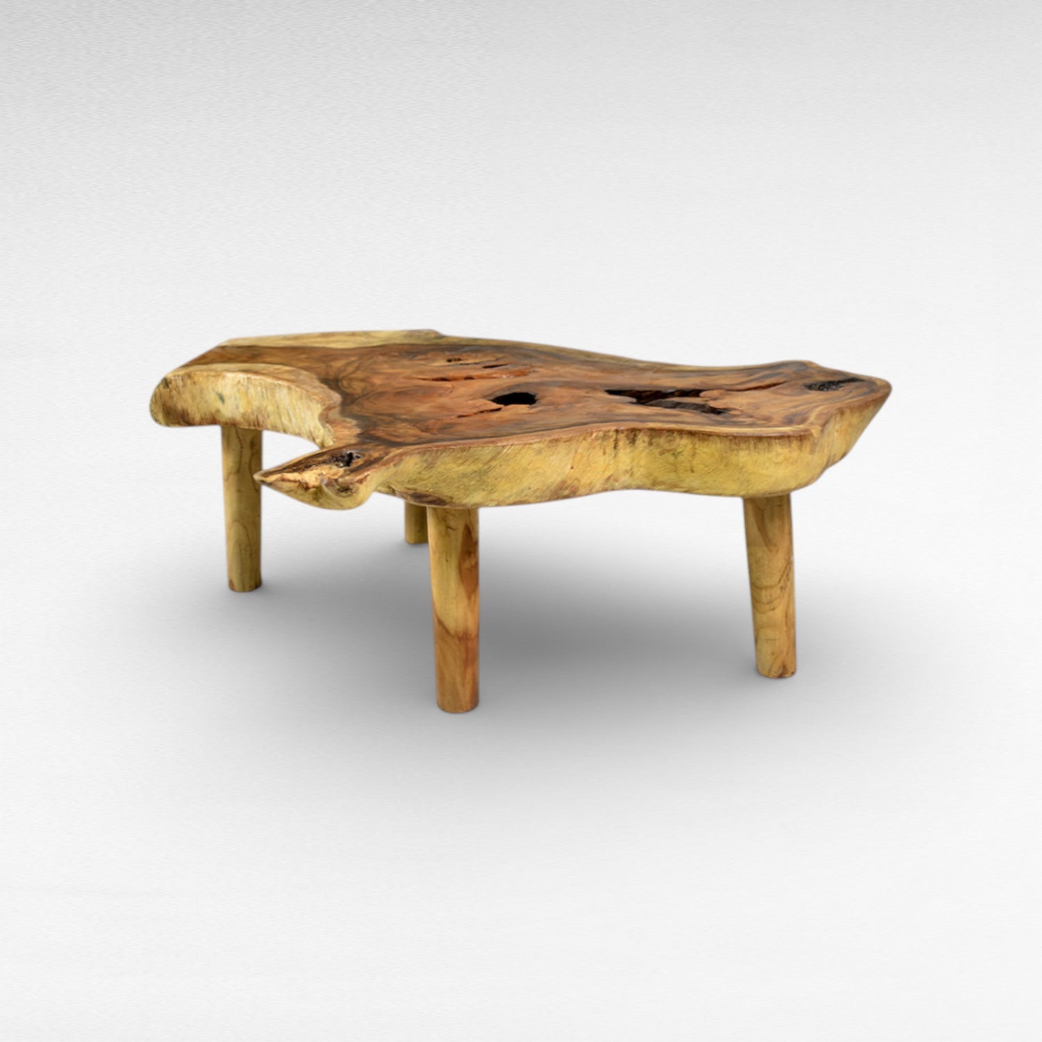 SUAR COFFEE TABLE