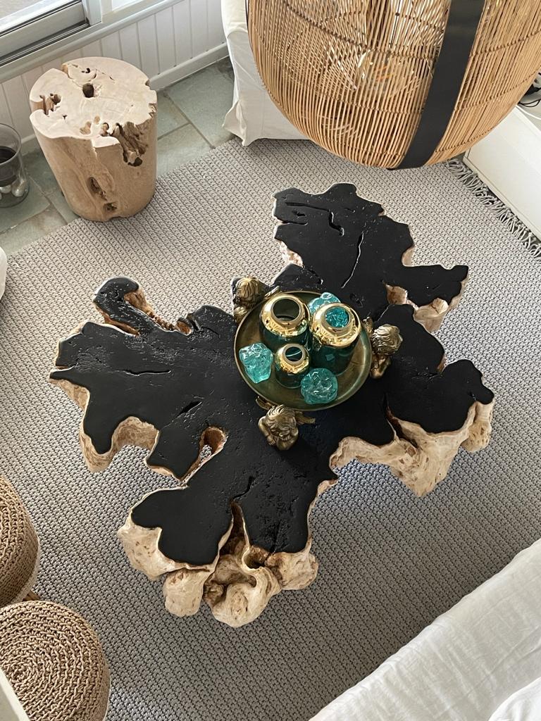 COFFEE TABLE LYCHEE WOOD BLACK & BLEACHED W170  |D120  |H45 cm