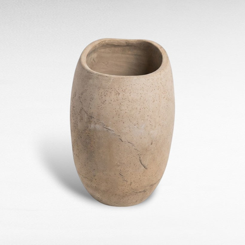 TERRACOTTA PLANTER