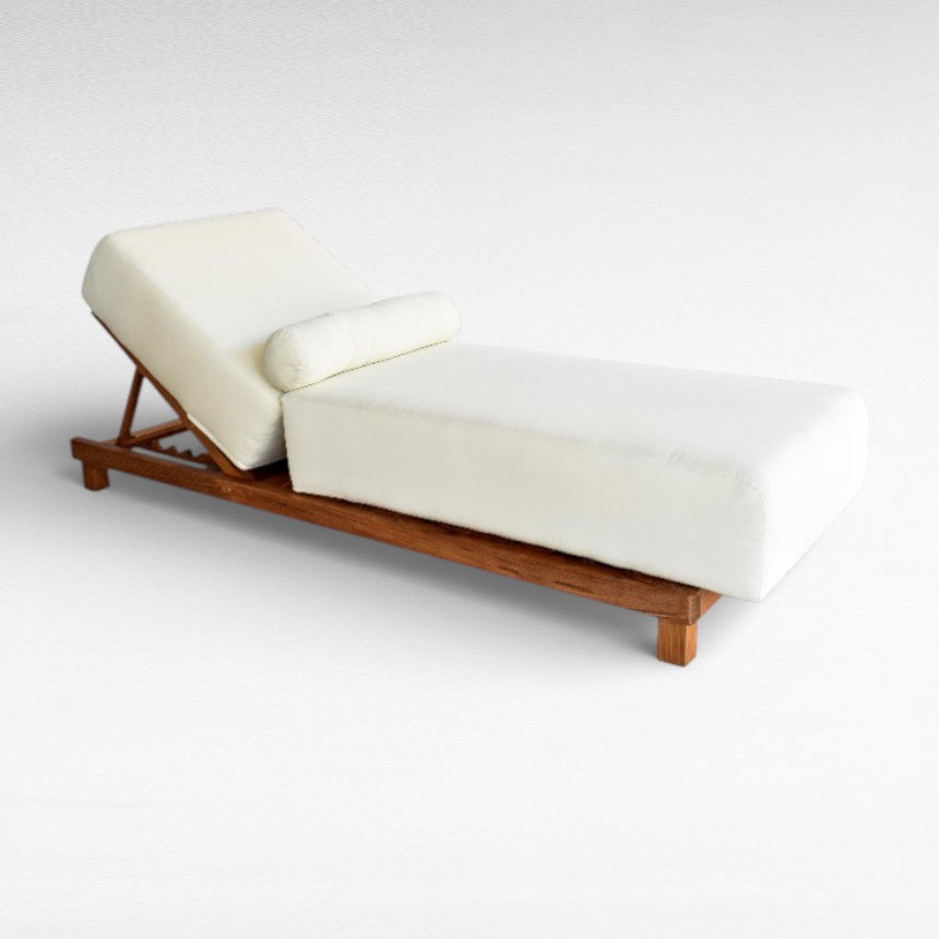 TEAK WOOD WITH OVERSIZED MATTRESS DAYBED L200 |W70 |H40 cm