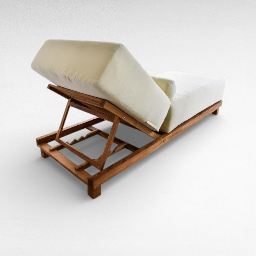 TEAK WOOD WITH OVERSIZED MATTRESS DAYBED L200 |W70 |H40 cm